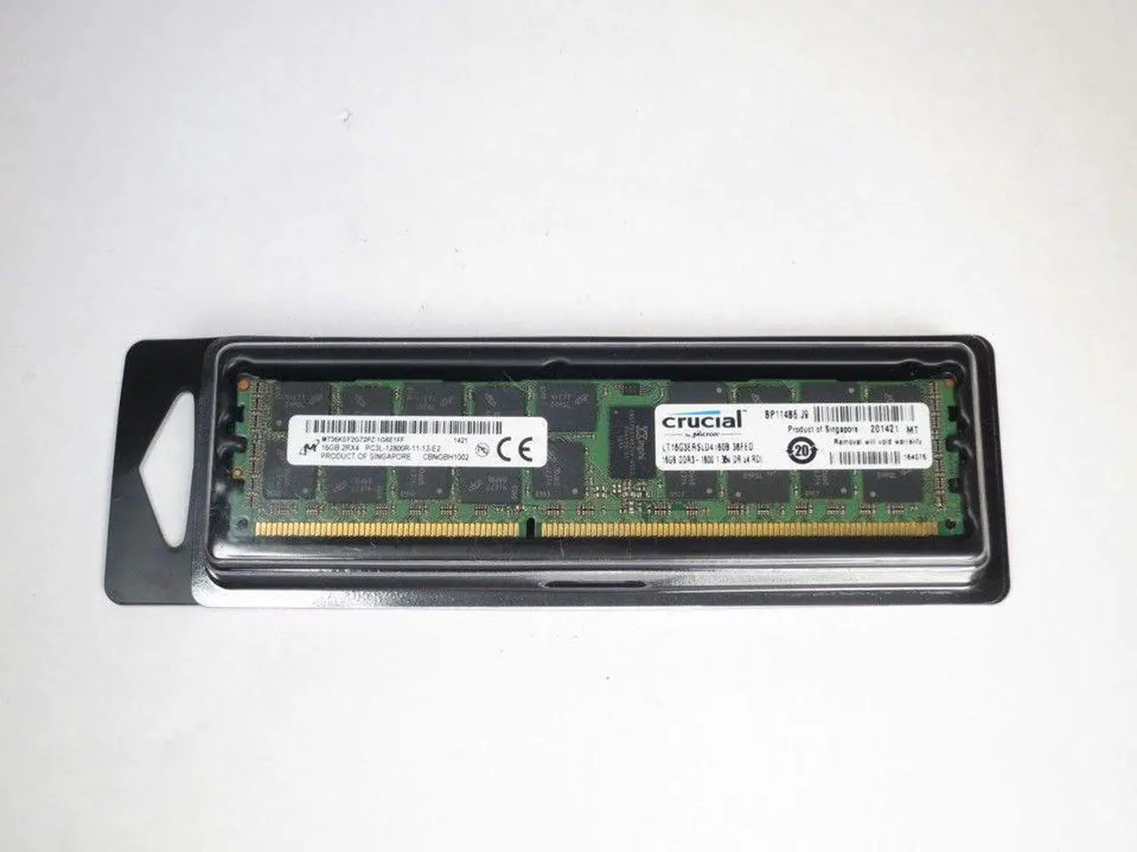 Main image of Micron MTA36ASF4G72PZ-2G6 32GB DDR4 2666 (PC4-21300) 1.2V 288-PIN SDRAM Server Memory ECC Registered
