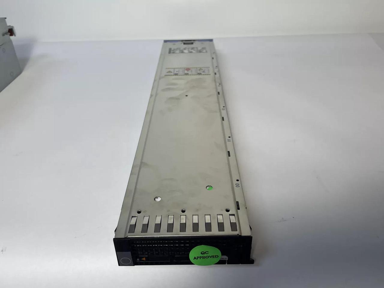 Alt view image 6 of 7 - EMC ISILON H600 4x NODES 256GB 4x 1.6TB SSD 120x 1.2TB 005052048