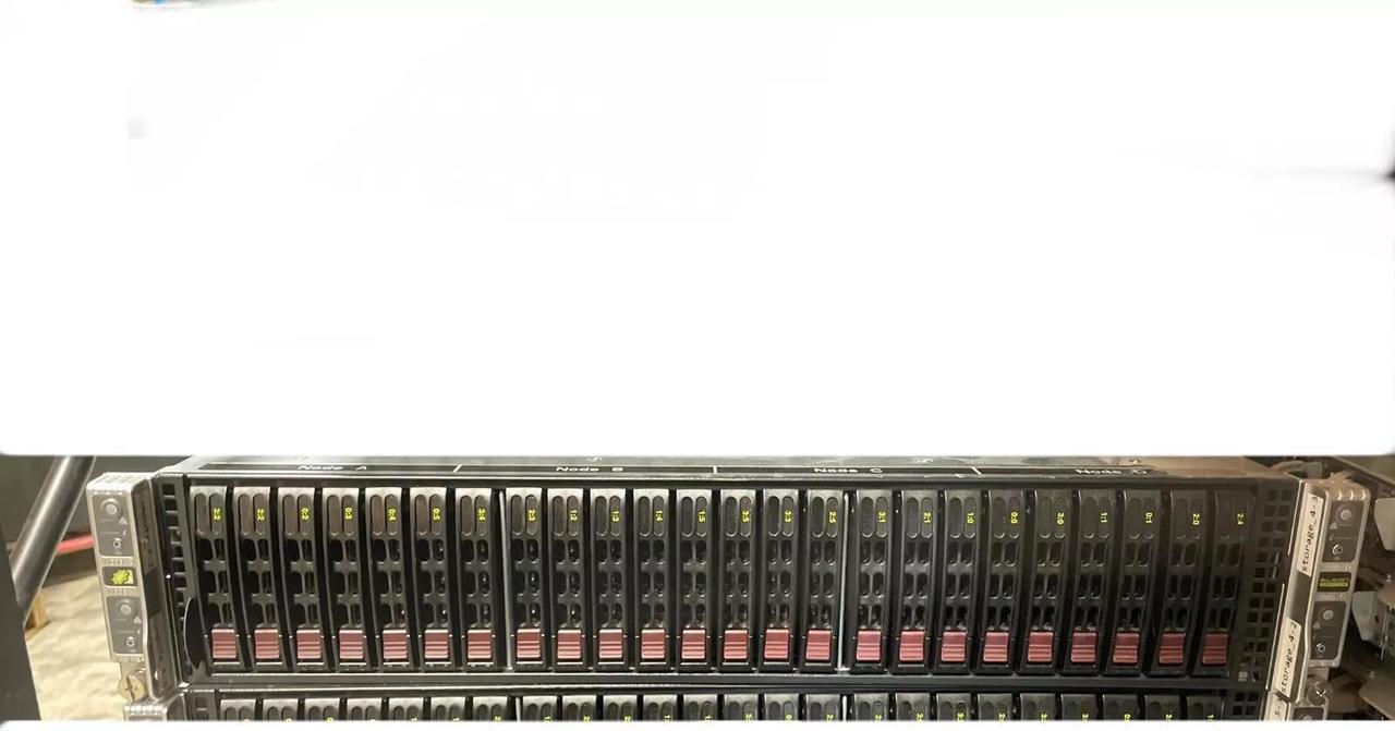 Alt view image 2 of 7 - SUPERMICRO CSE-217 SYS-2027PR-HC1R 4-NODE 24-BAY SERVER WITH DUAL AC NO CPU/RAM