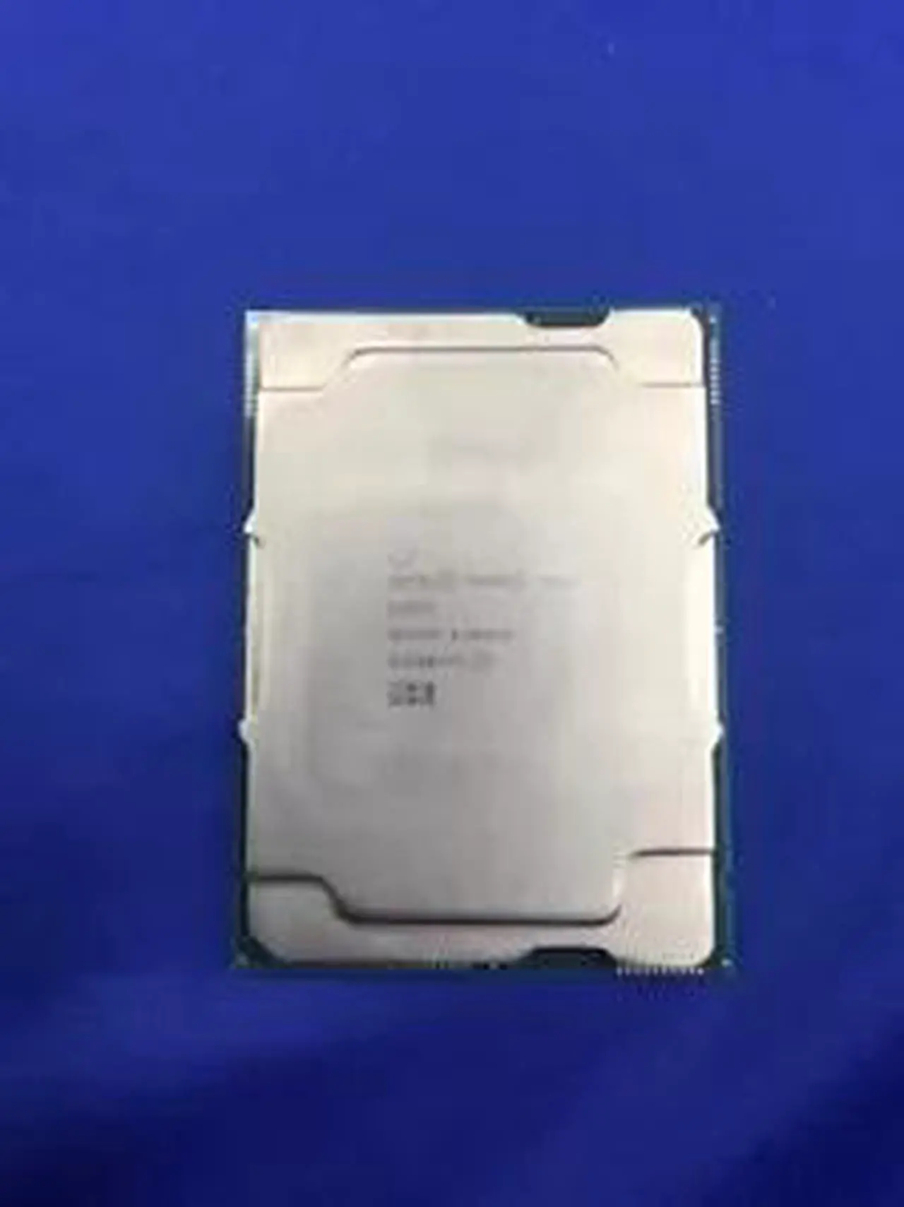 Main image of SRKXR Intel Xeon Gold 5315Y 8-CORE 12M Cache, 3.20 GHz 140W CPU CD8068904665802