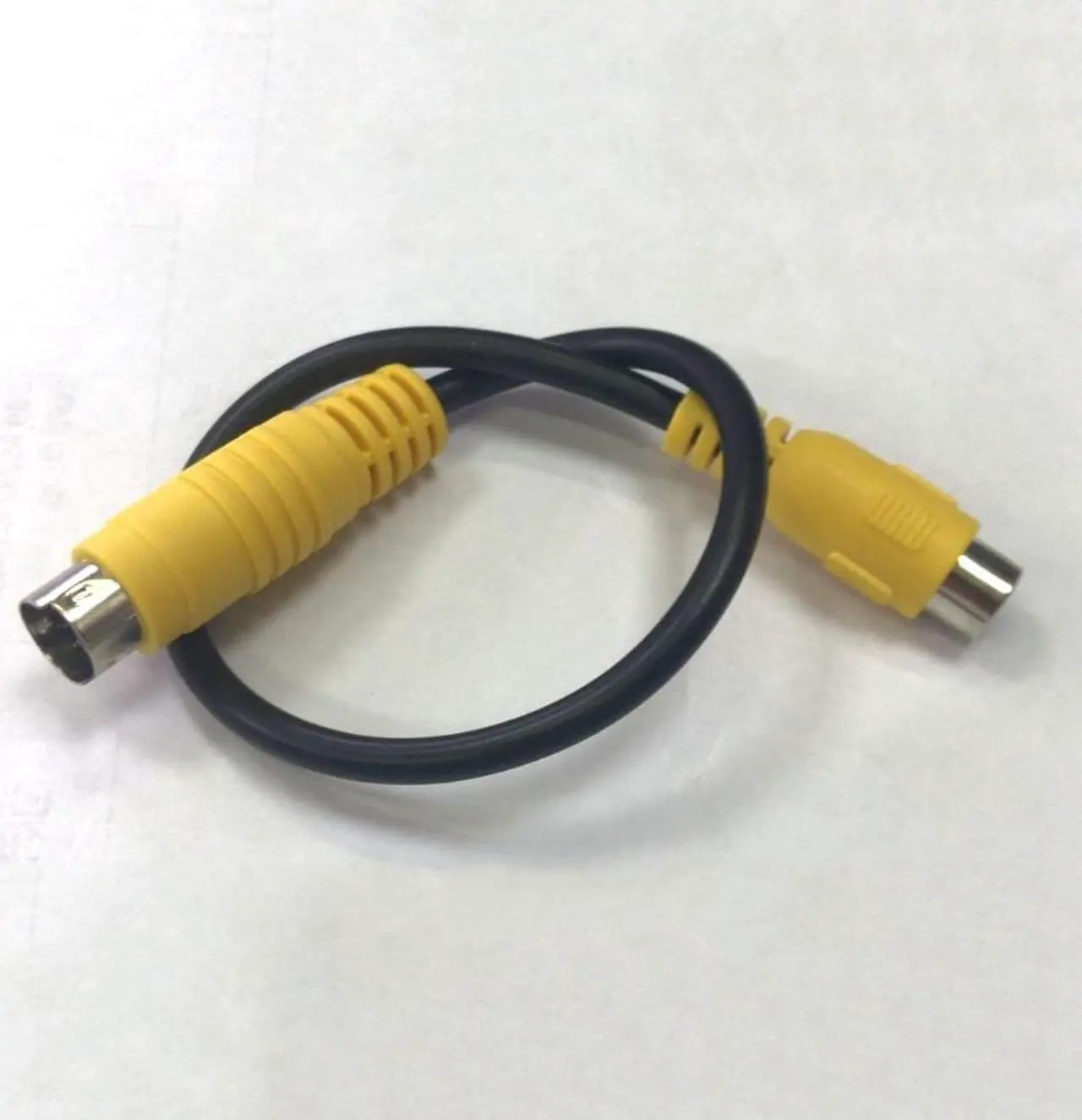 Alt view image 2 of 5 - S-Video 7-Pin TV to RCA AV Adapter Converter Cable