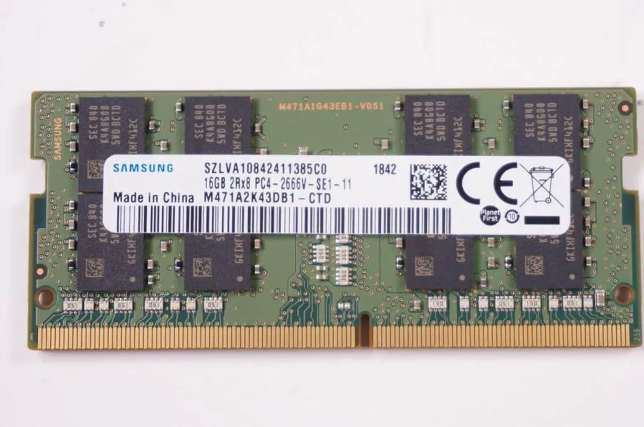 Samsung 16GB DDR4-2666 SODIMM - Thumbnail 3