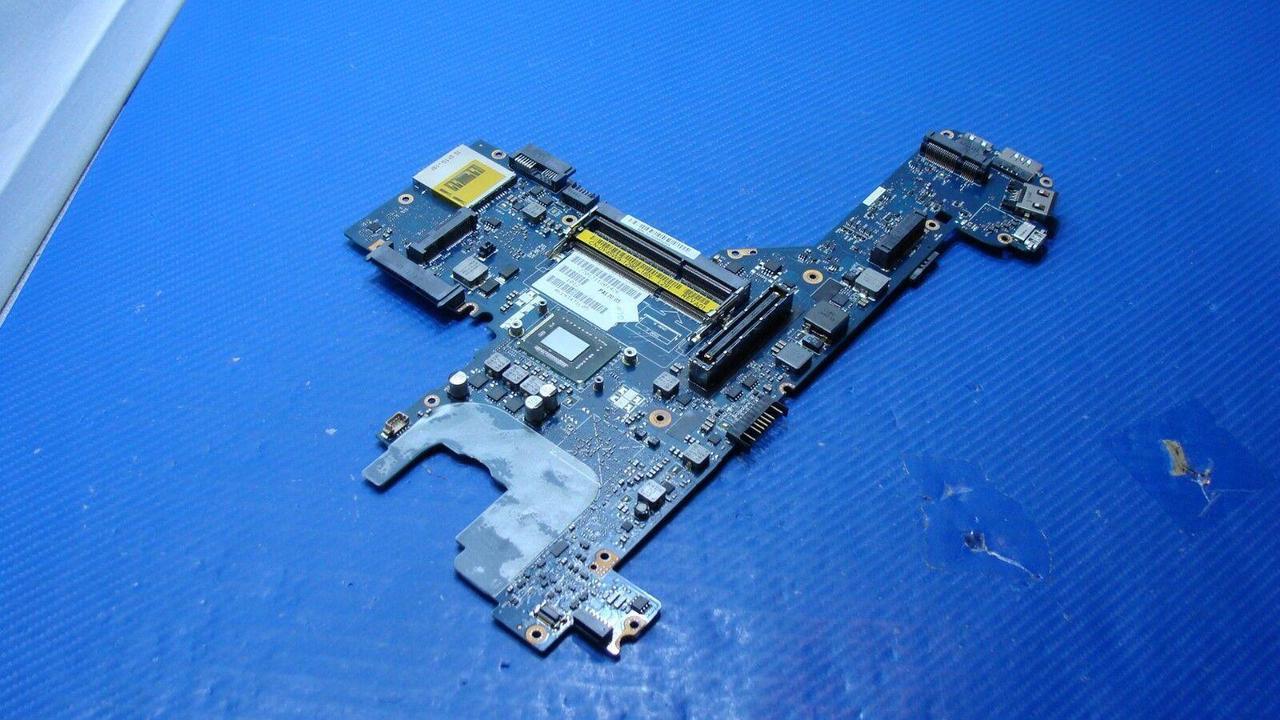 Alt view image 2 of 5 - Dell Latitude 13.3" E6320 Intel i7-2620M 2.7GHz Motherboard Y45W5 LA-6611P GLP*