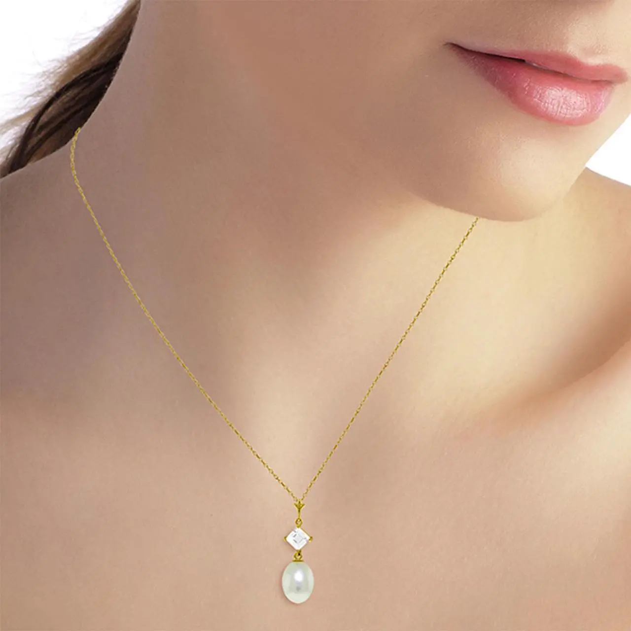 Main image of 4.5 Carat 14K Solid Gold Intimations Topaz pearl Necklace