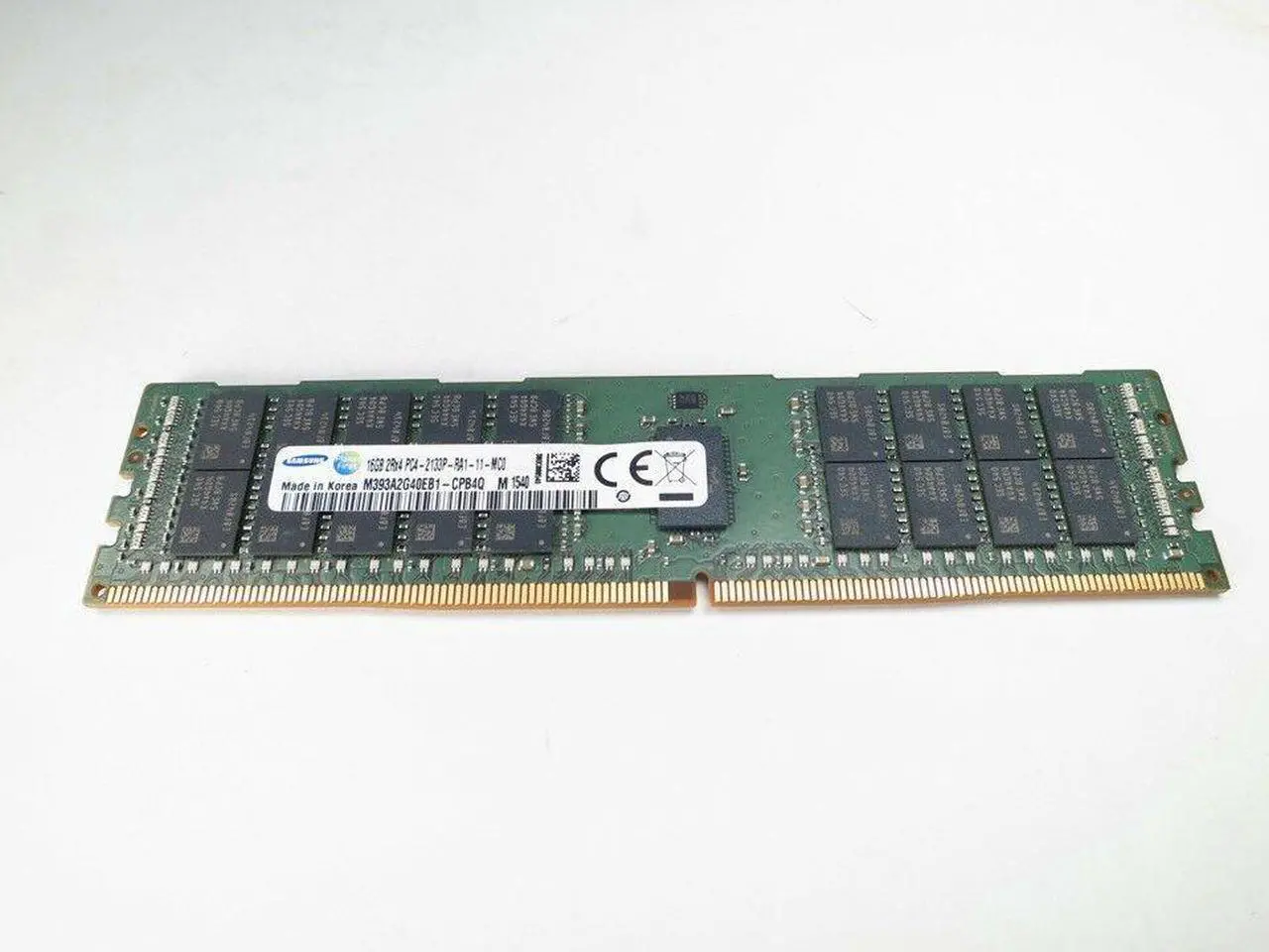 Main image of HP 752369-081 16GB (1x16GB) DDR4 2133 (PC4 17000) ECC Registered RDIMM Memory by Samsung