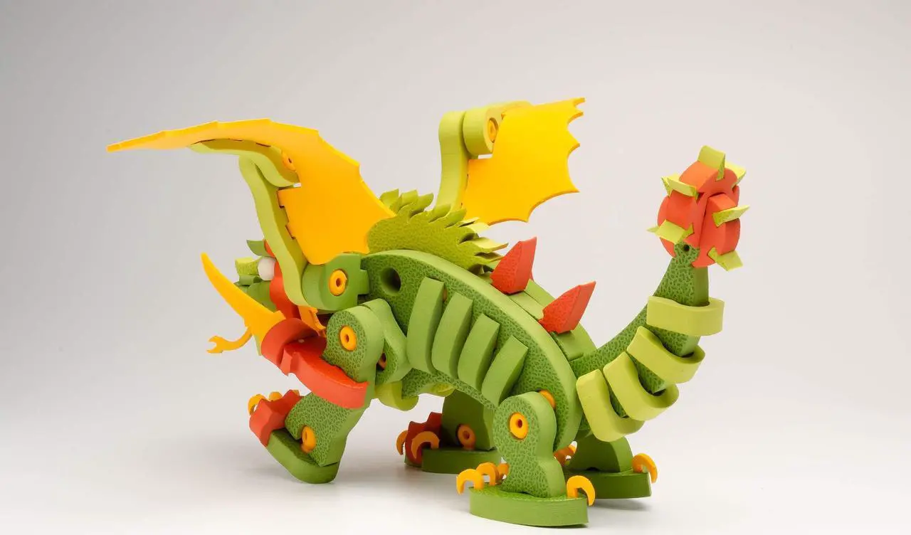 Alt view image 10 of 10 - Bloco 155 Piece Construction Set | Combat Dragon
