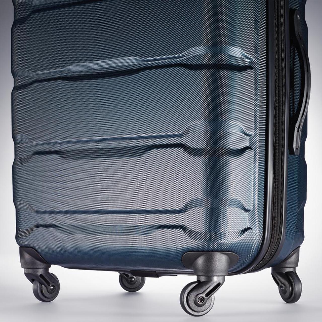 Alt view image 7 of 7 - Samsonite Omni Hardside Nested Luggage Spinner Set, Teal w/ 10pc Accessory Kit