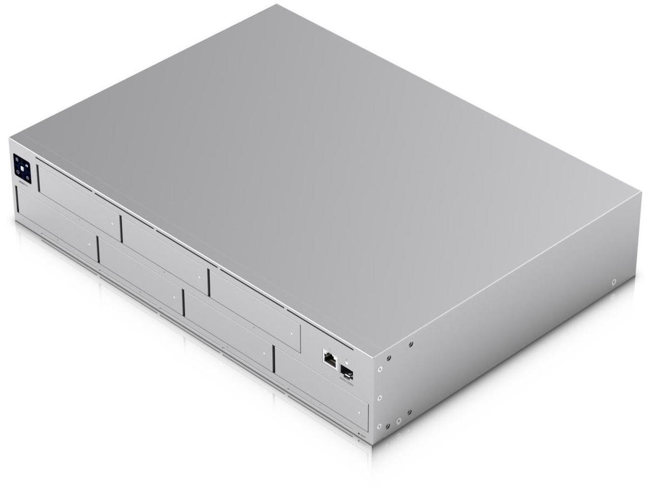 Alt view image 4 of 6 - Ubiquiti Networks - (UNAS-Pro)