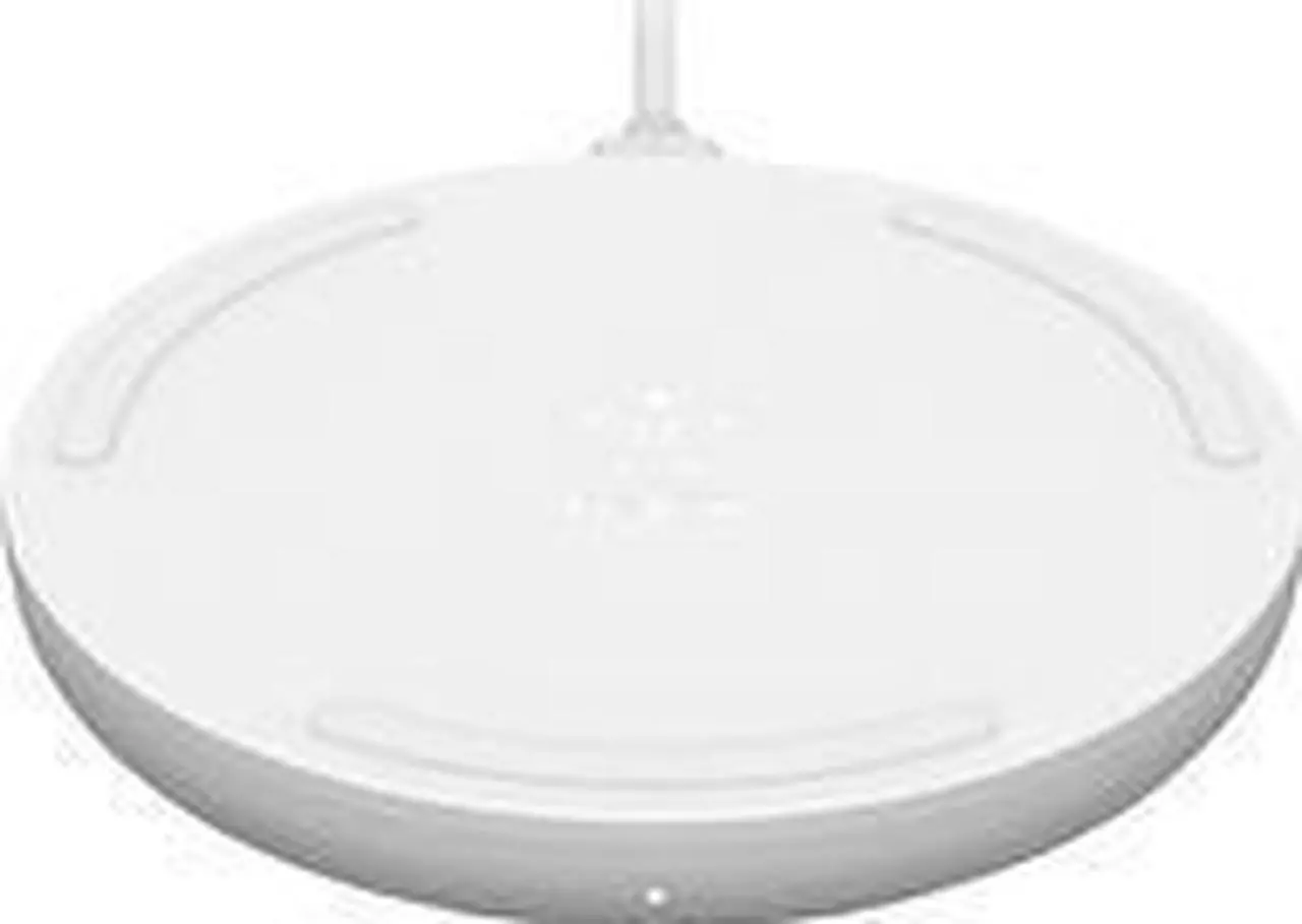 Alt view image 4 of 10 - Belkin BOOST?CHARGE Induction Charger