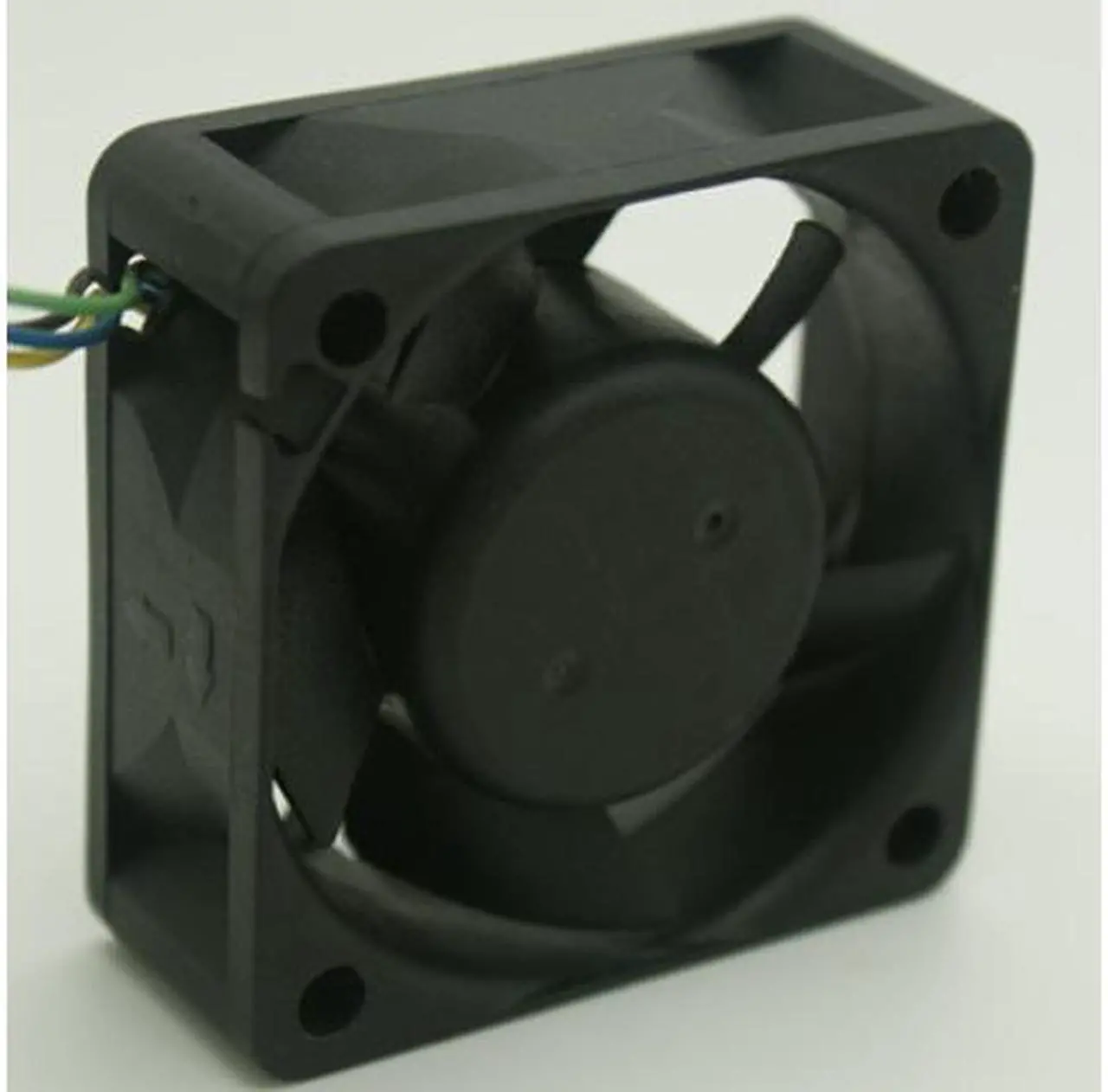 Alt view image 4 of 4 - 1pcs AG05012UX205B00 5020 5cm 12V 0.25A PWM computer case cooling fan