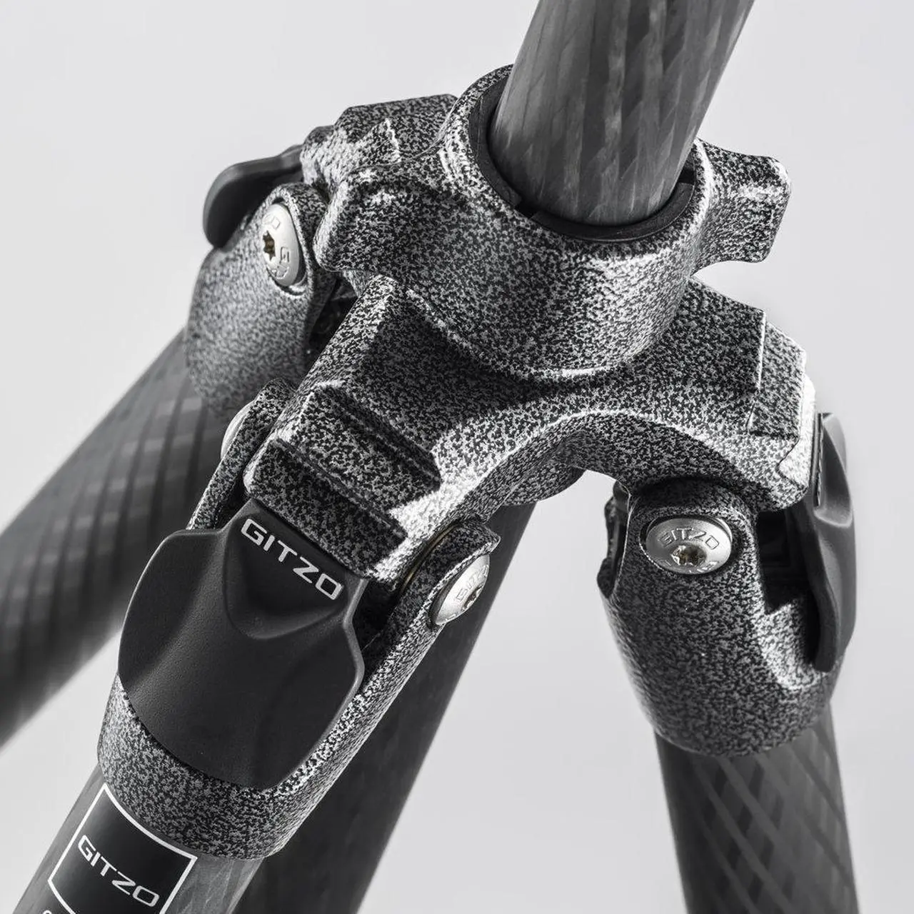 Alt view image 6 of 8 - Gitzo GT2542 Mountaineer Series 2 Carbon Fiber Tripod GT2542