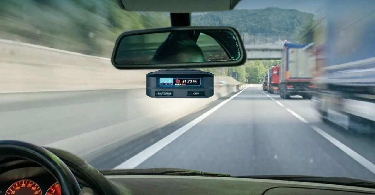 Alt view image 18 of 20 - Uniden DFR8 Super Long Range Radar and Laser Detector