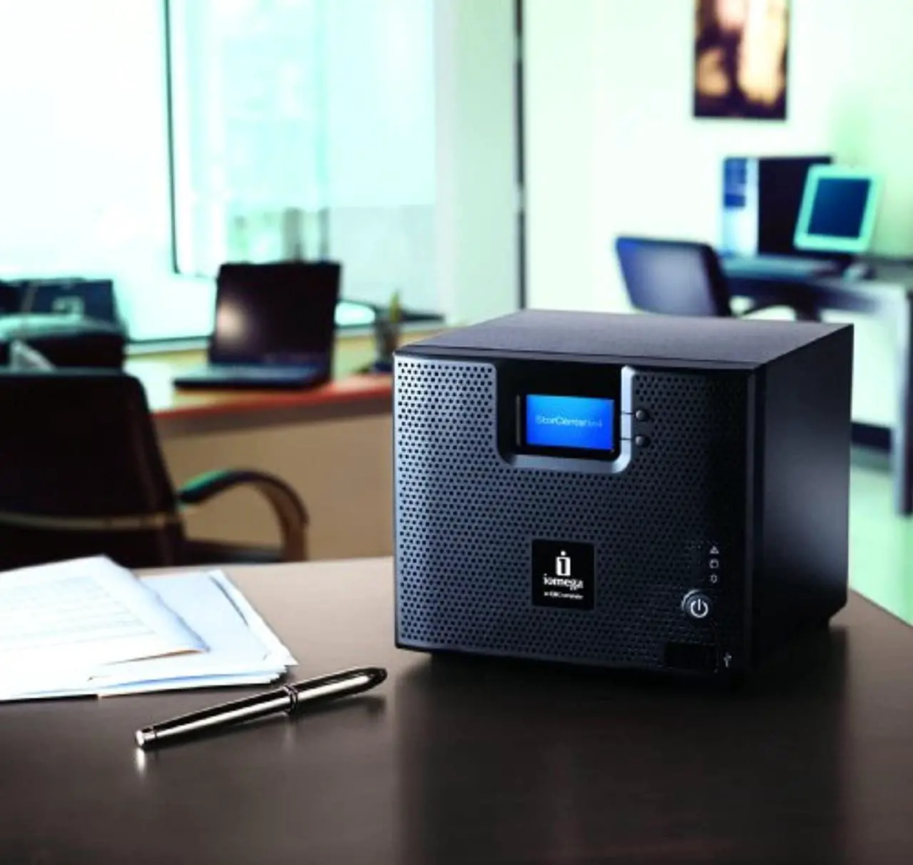 Alt view image 2 of 5 - Iomega StorCenter ix4-200d 4TB (4 x 1TB) Network Storage Cloud Edition - 35436 (35436)
