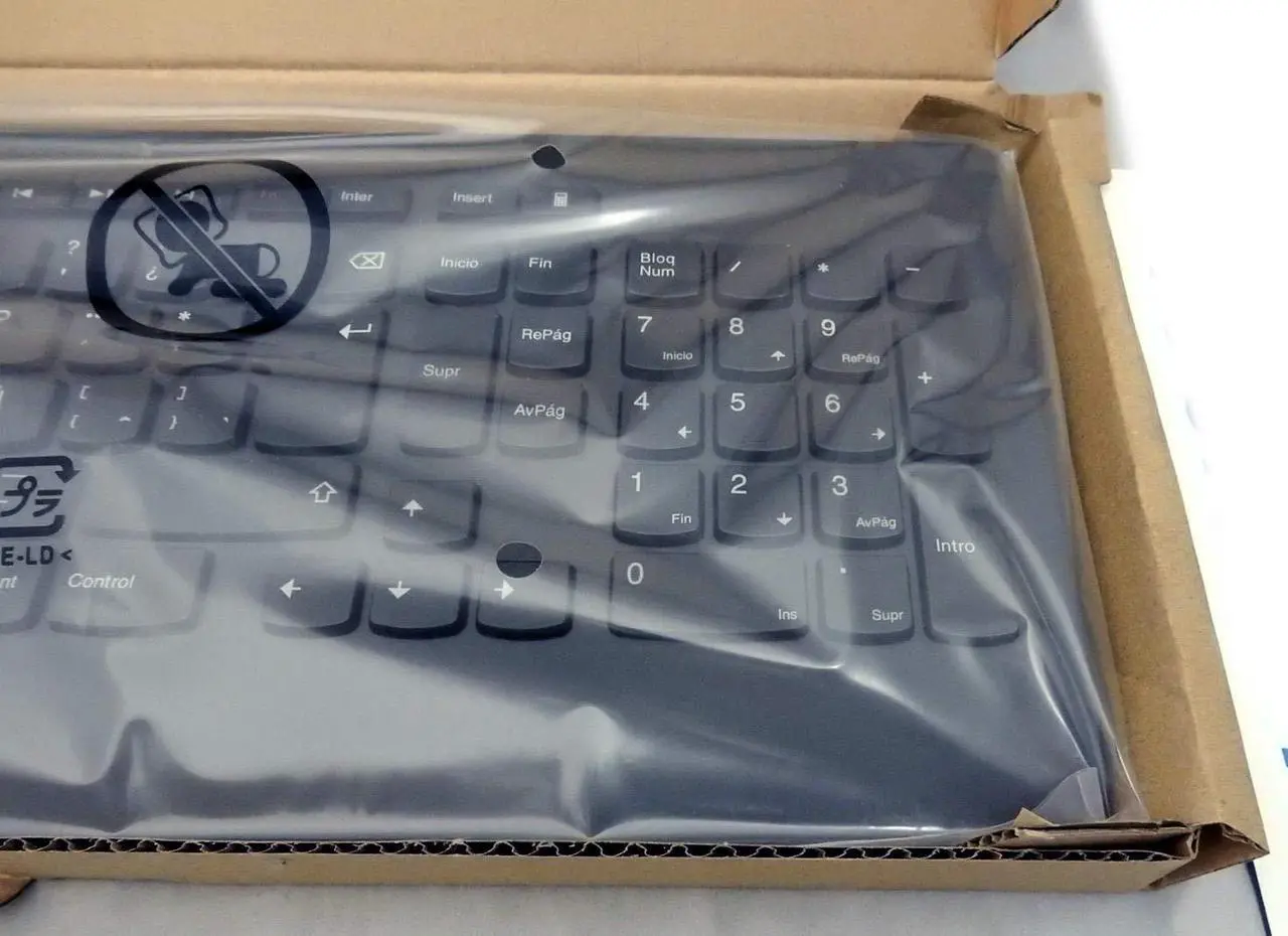 Alt view image 9 of 14 - Lenovo Essential Wireless Keyboard and Mouse Combo LA Spanish 171 (w/o Battery)