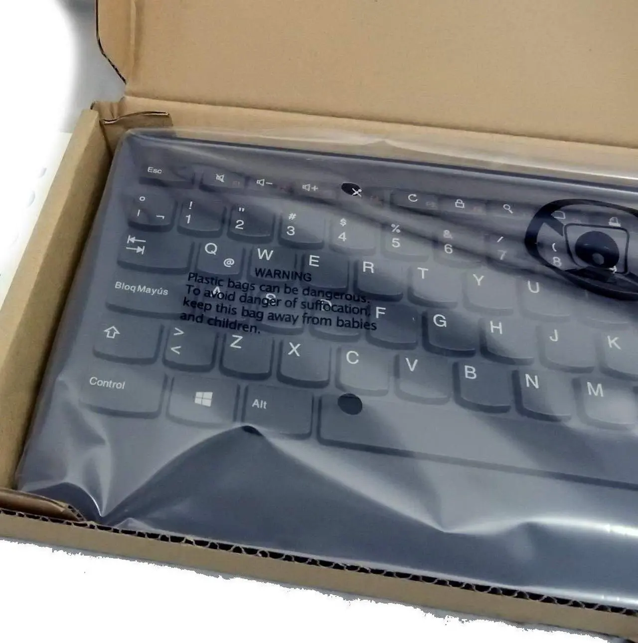 Alt view image 8 of 14 - Lenovo Essential Wireless Keyboard and Mouse Combo LA Spanish 171 (w/o Battery)