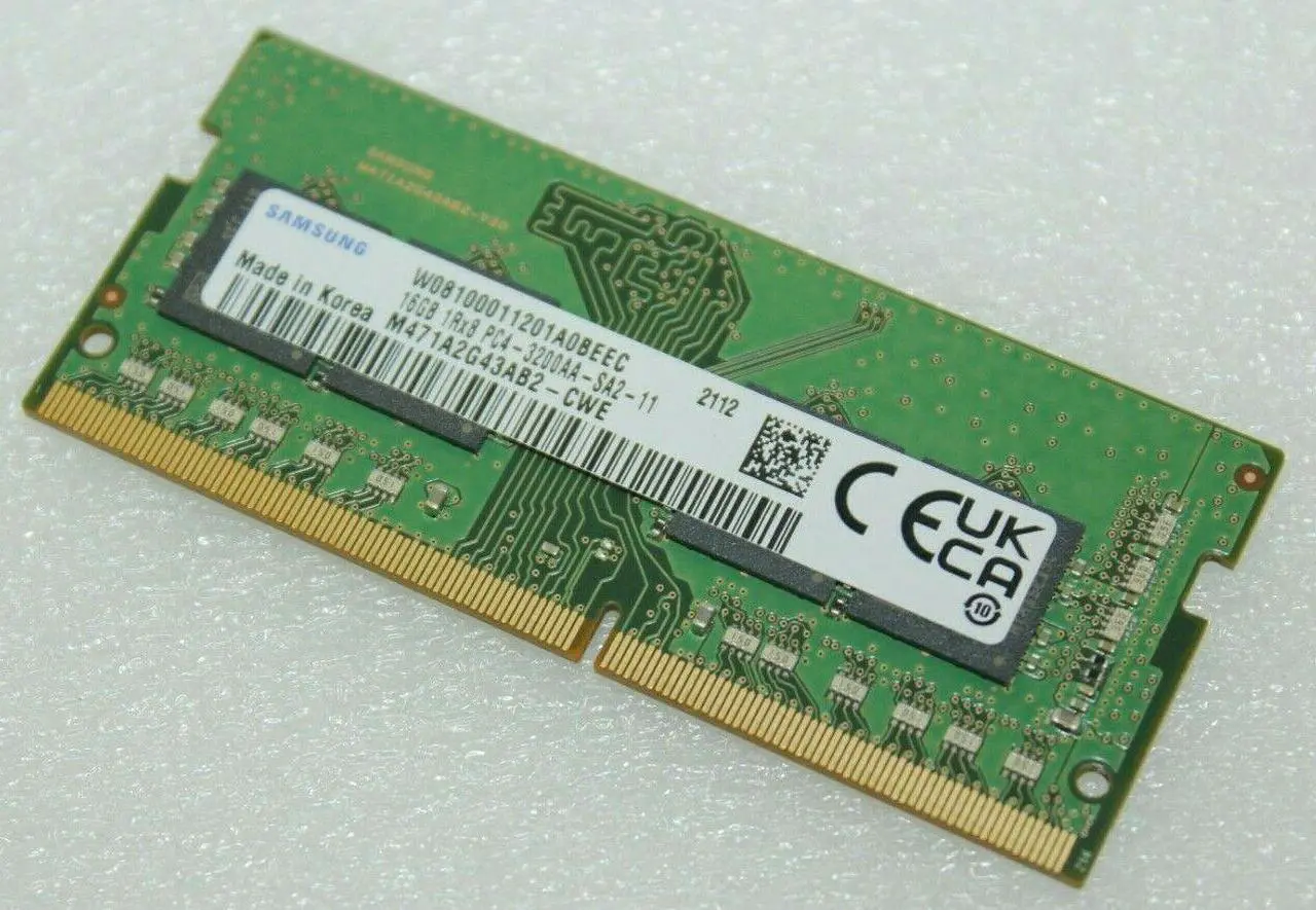 Alt view image 3 of 6 - Samsung M471A2G43AB2-CWE 16GB Memory Module - DDR4 - 3200 MHz - 260-Pin - SODIMM - Non-ECC - 2Rx8 - 1.2 Volts