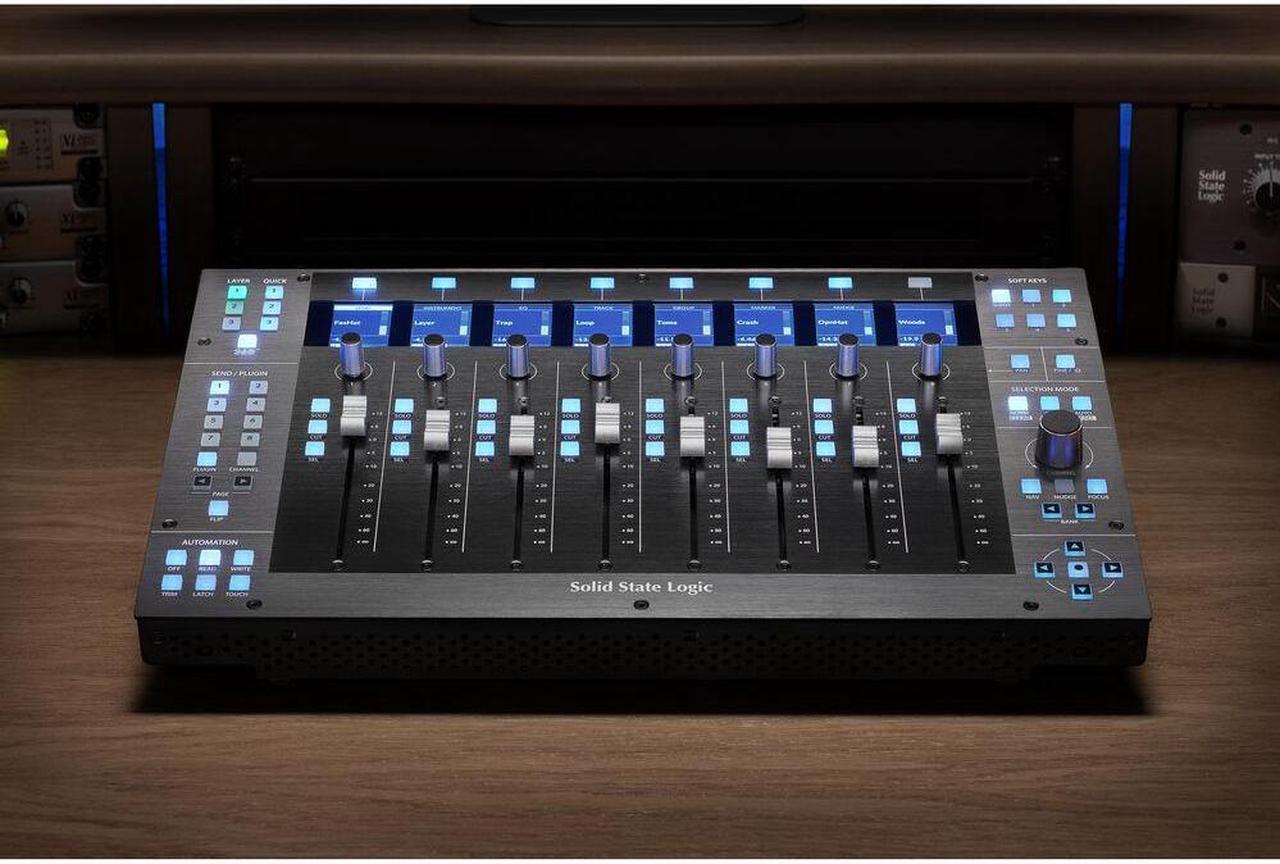 Alt view image 4 of 6 - Solid State Logic UF8 Advanced DAW Controller Bundle with Solid State Logic UC1 Hardware Plug-In Control Surface