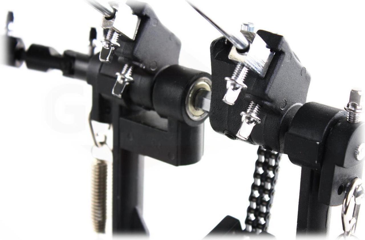 Alt view image 4 of 7 - Deluxe Double Kick Drum Pedal for Bass Drum by GRIFFIN | Twin Set Foot Pedal | Quad Sided Beater Heads | Dual Pedal Two Chain Drive Percussion Hardware | Impressive Response for Metal & Rock Drummers