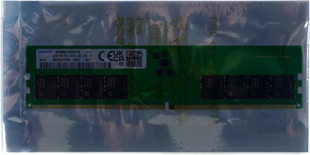 Alt view image 3 of 5 - Samsung M323R4GA3BB0-CQK 32GB DDR5-4800 PC5-38400 4800MHz UDIMM Non-ECC Unbuffered DIMM 288-Pin 2Rx8 1.1V Desktop Memory RAM Module