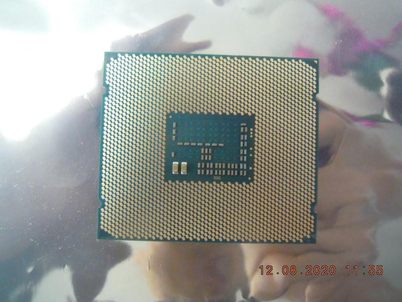 Alt view image 7 of 8 - Intel Core i7-5960X - Core i7 4th Gen Haswell-E 8-Core 3.0 GHz LGA 2011-v3 140W Desktop Processor - BX80648I75960X