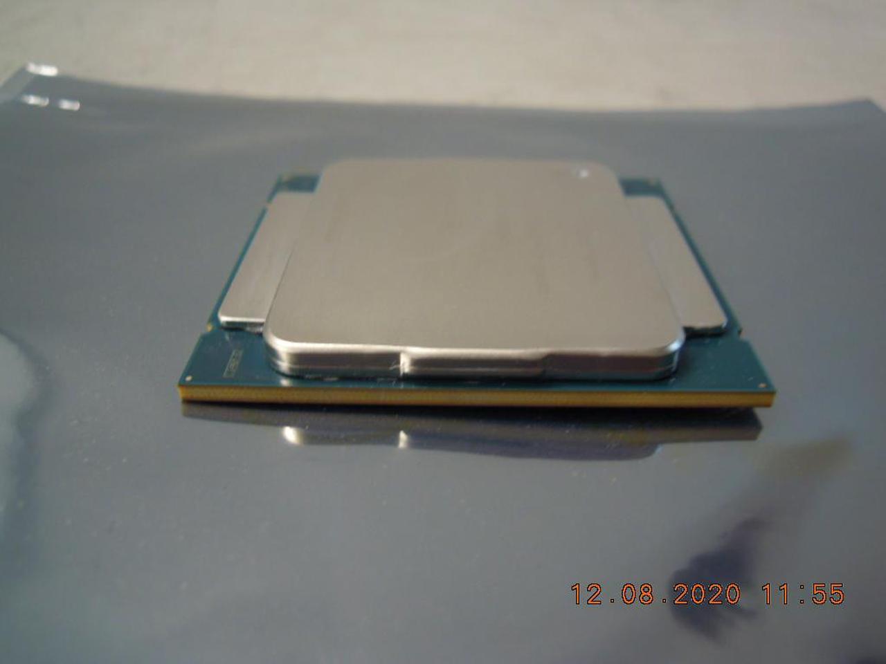 Alt view image 4 of 8 - Intel Core i7-5960X - Core i7 4th Gen Haswell-E 8-Core 3.0 GHz LGA 2011-v3 140W Desktop Processor - BX80648I75960X