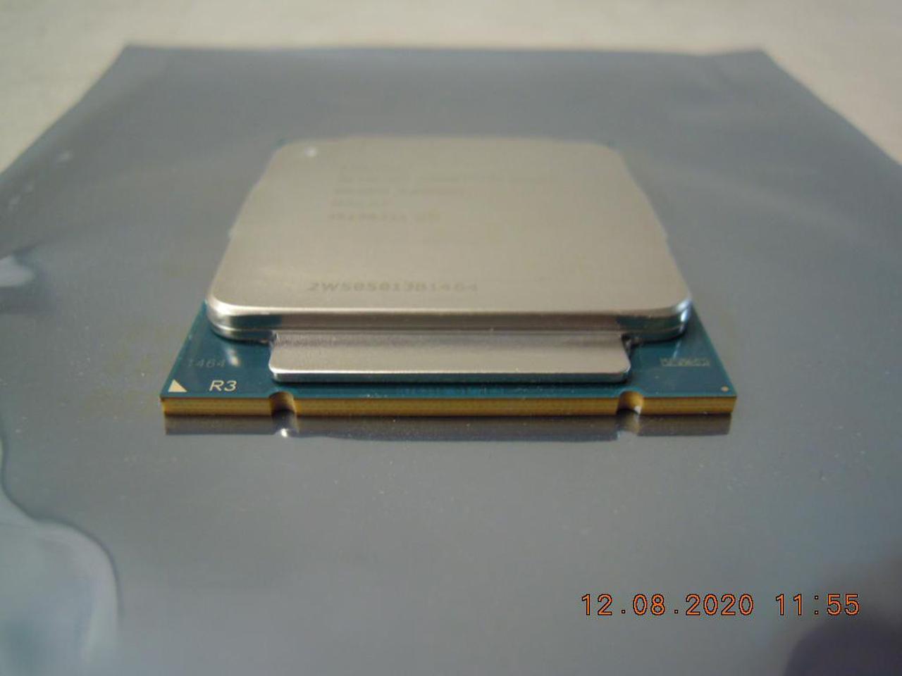 Alt view image 8 of 8 - Intel Core i7-5960X - Core i7 4th Gen Haswell-E 8-Core 3.0 GHz LGA 2011-v3 140W Desktop Processor - BX80648I75960X