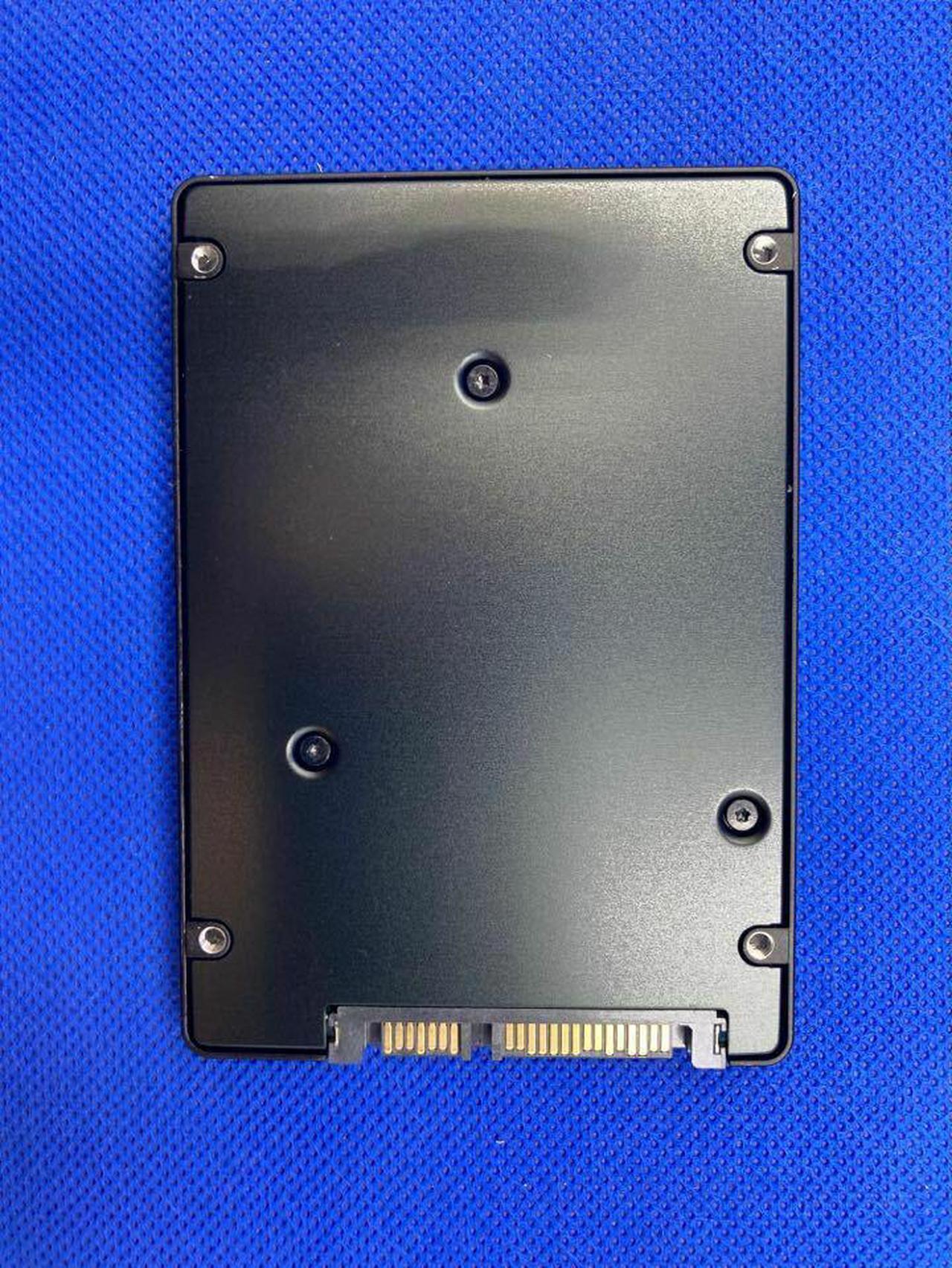 Main image of MZ7KM960HAHP SAMSUNG SM863 2.5'' 960GB SATA 6.0Gbps SSD MZ-7KM9600