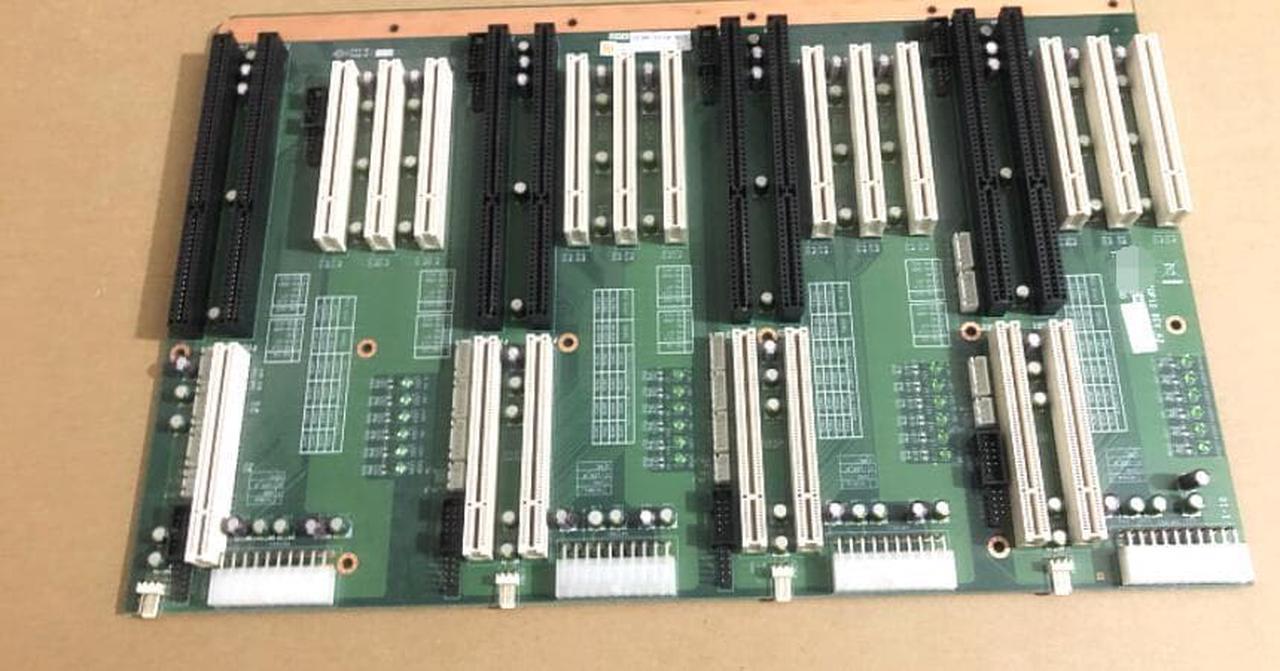 PCA-6117QP12 REV.A1  IPC Industrial Backplane Board PCA-6117QP12 REV.A1 4ch PICMG 1.0 BUS Expansion 3*PCI Slot