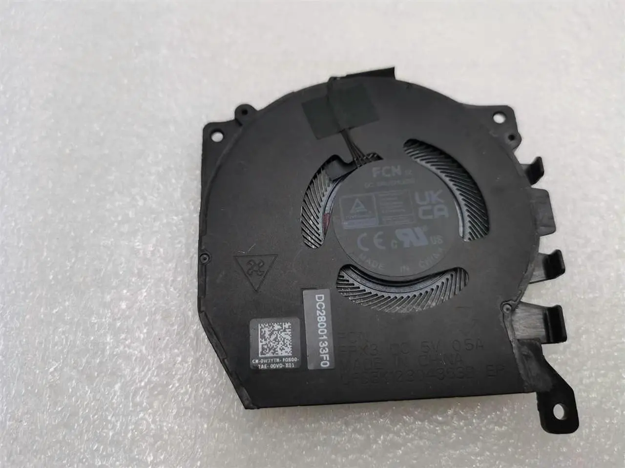 Main image of FOR Laptop Cooling Fan Compatible For FCN FPX5 DFS5K12114262B PDJFP DC2800134EL W3YTR DC2800133F0 FPX3 DFS5K12304363B