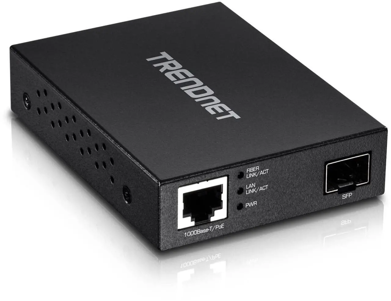 Alt view image 7 of 12 - TRENDnet TFC-PGSFP Gigabit PoE PD SFP Fiber Media Converter