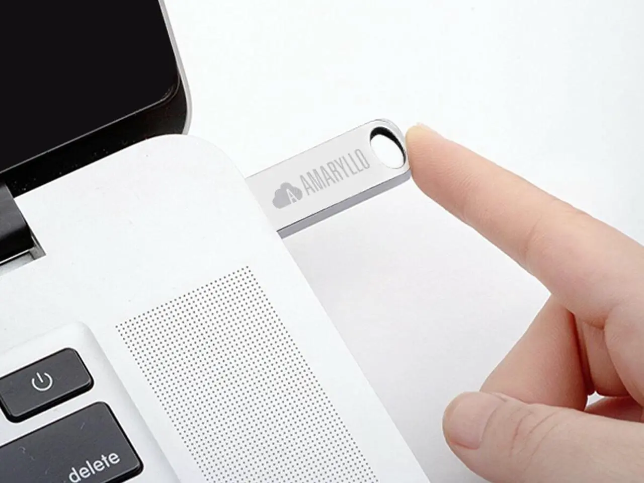 Alt view image 3 of 7 - Amaryllo Artemis 2-in-1 100GB Cloud Storage + 32GB USB 2.0 Flash Drive with Auto Backup (USB Stick, Thumb Drive, Memory Stick)