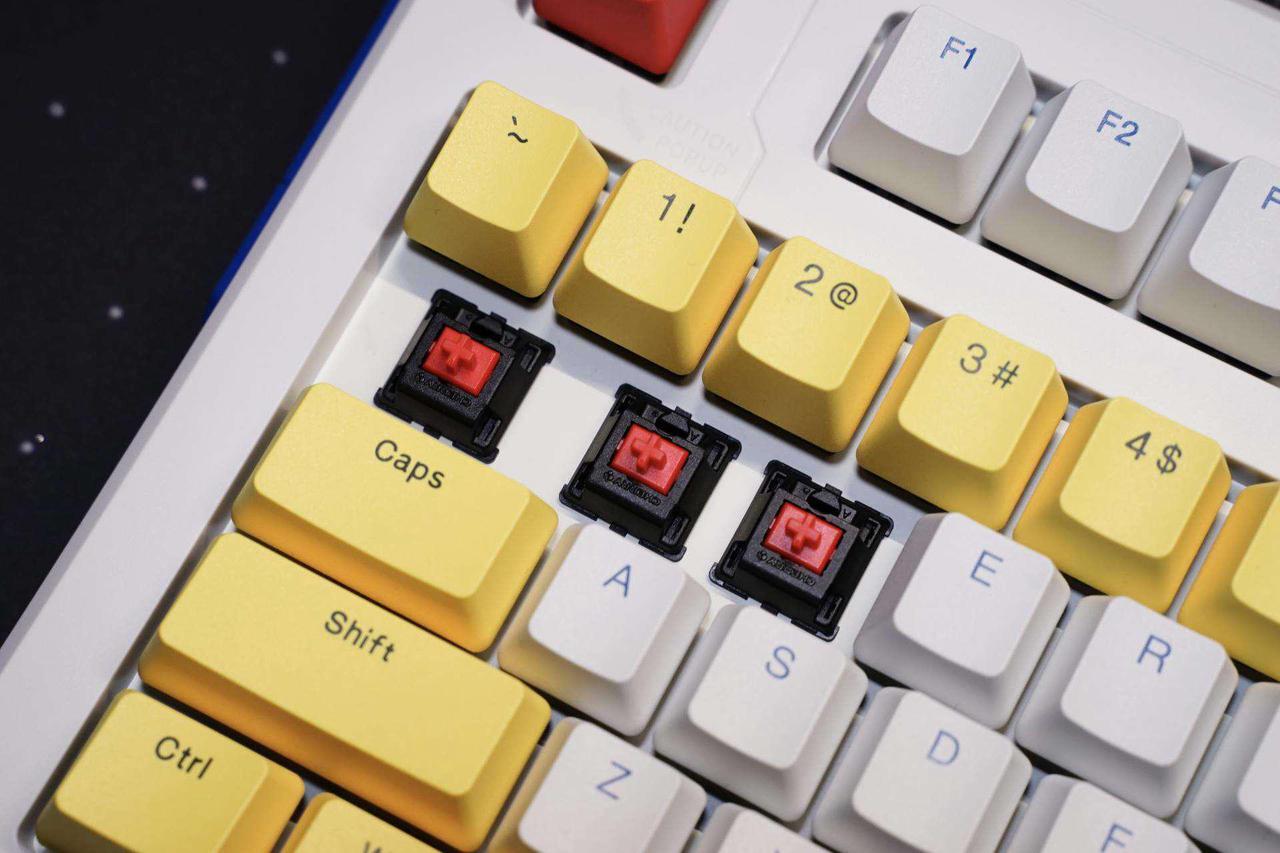 Alt view image 3 of 7 - iKBC X GUNDAM RX-78-2 Limited Version 87 Keys 2.4G Wireless Mechanical Gaming Keyboard - Cherry MX Red