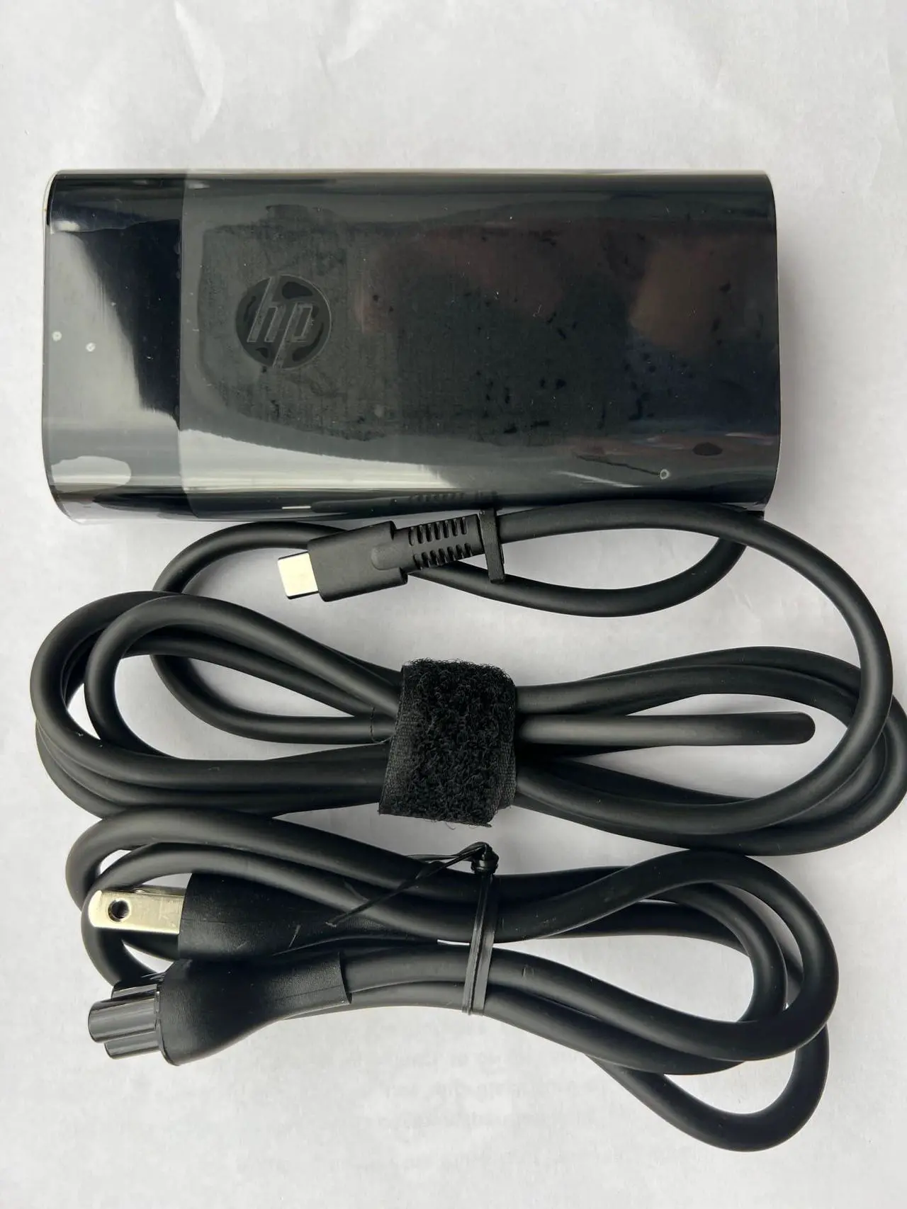 Alt view image 4 of 5 - Original For HP 20V 4.5A 90W USB-C AC Adapter for P/N: TPN-LA26, L45440-001, 904144-850, PA-1900-38HT, HP Spectre X360 13 14 15 15-BL000 15T-BL000 15-bl1xx