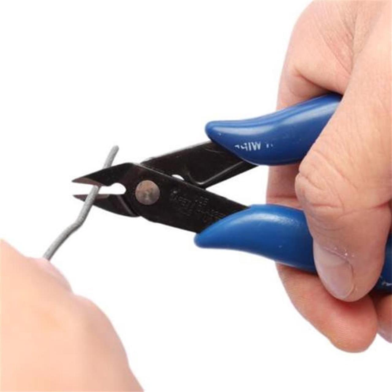 Alt view image 4 of 7 - Electrical Wire Cable Cutter Electrical Cutting Plier Wire Cable Cutter Side Snips Flush Pliers Tool