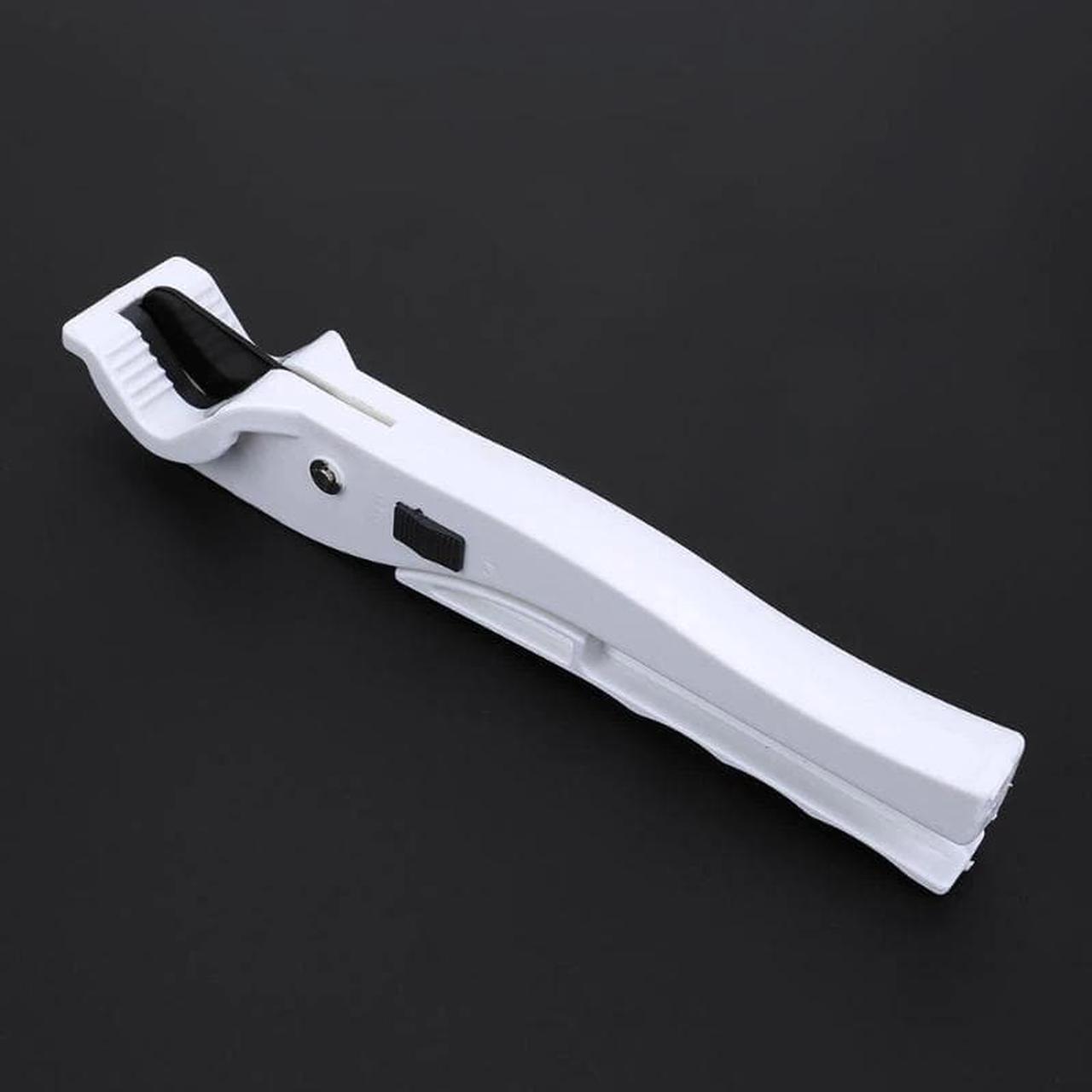 Alt view image 3 of 5 - Water Cooling System PETG Pipe Cutter Tube Cutter Scissors Shears Tool,Suitable for cutting pipes below 32mm