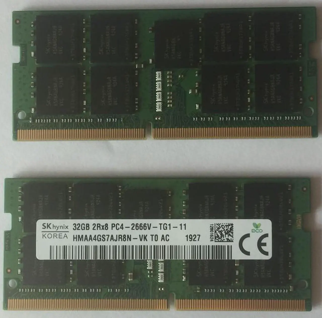 Main image of SK Hynix HMAA4GS7AJR8N-VK T0 DDR4 32GB 2666Mhz 2Rx8 PC4-21300  ECC CL19 260-Pin SODIMM 1.2V Memory Module for Notebook Thinkpad P53 P73