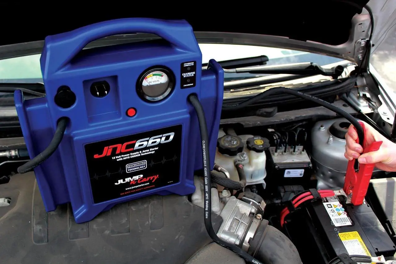 Alt view image 3 of 7 - Clore Automotive Jump-N-Carry JNC660 1700 Peak Amp 12 Volt Jump Starter , Blue