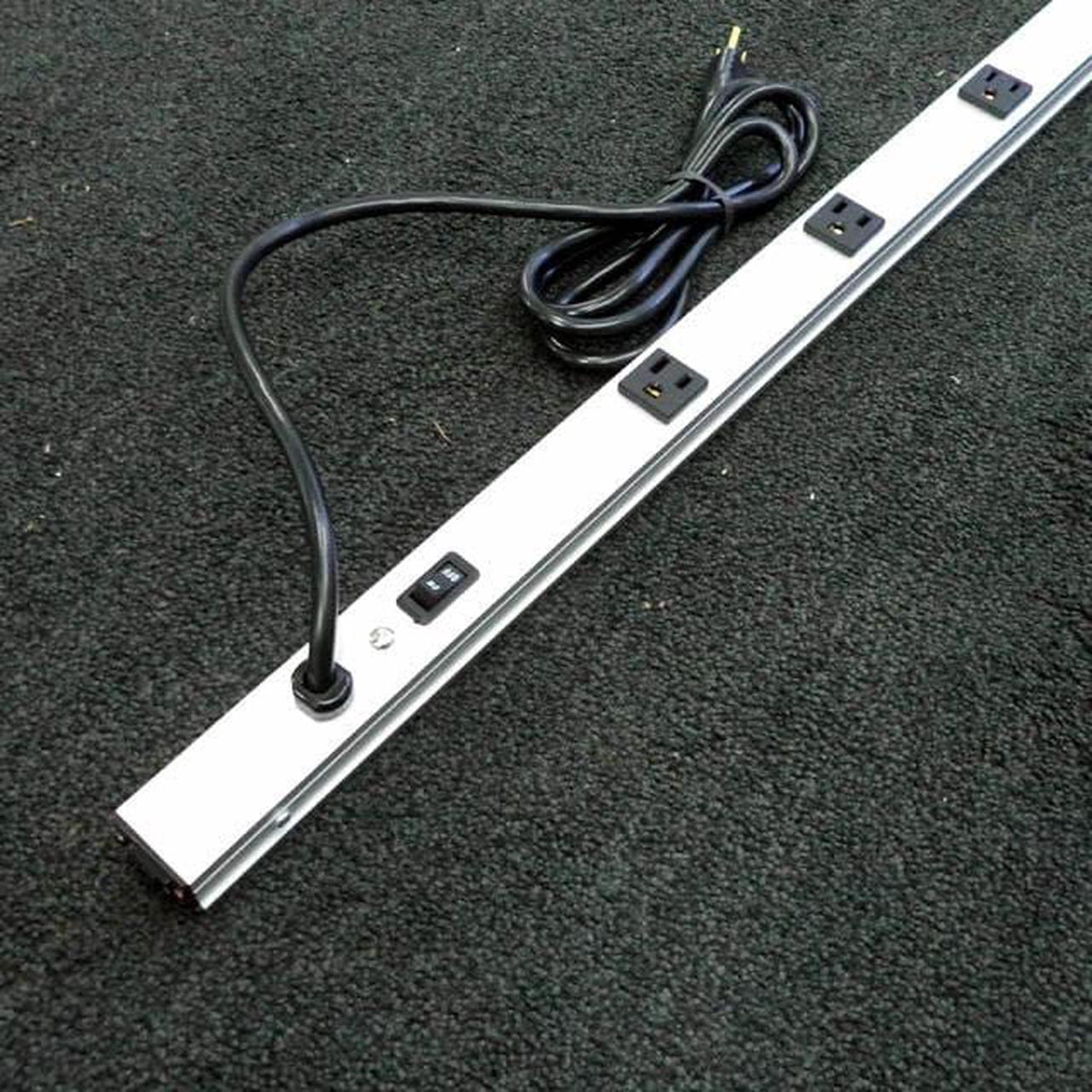 1586H10A1 - POWER BAR 10 O/LET 6FT CORD 60IN STRIP METAL