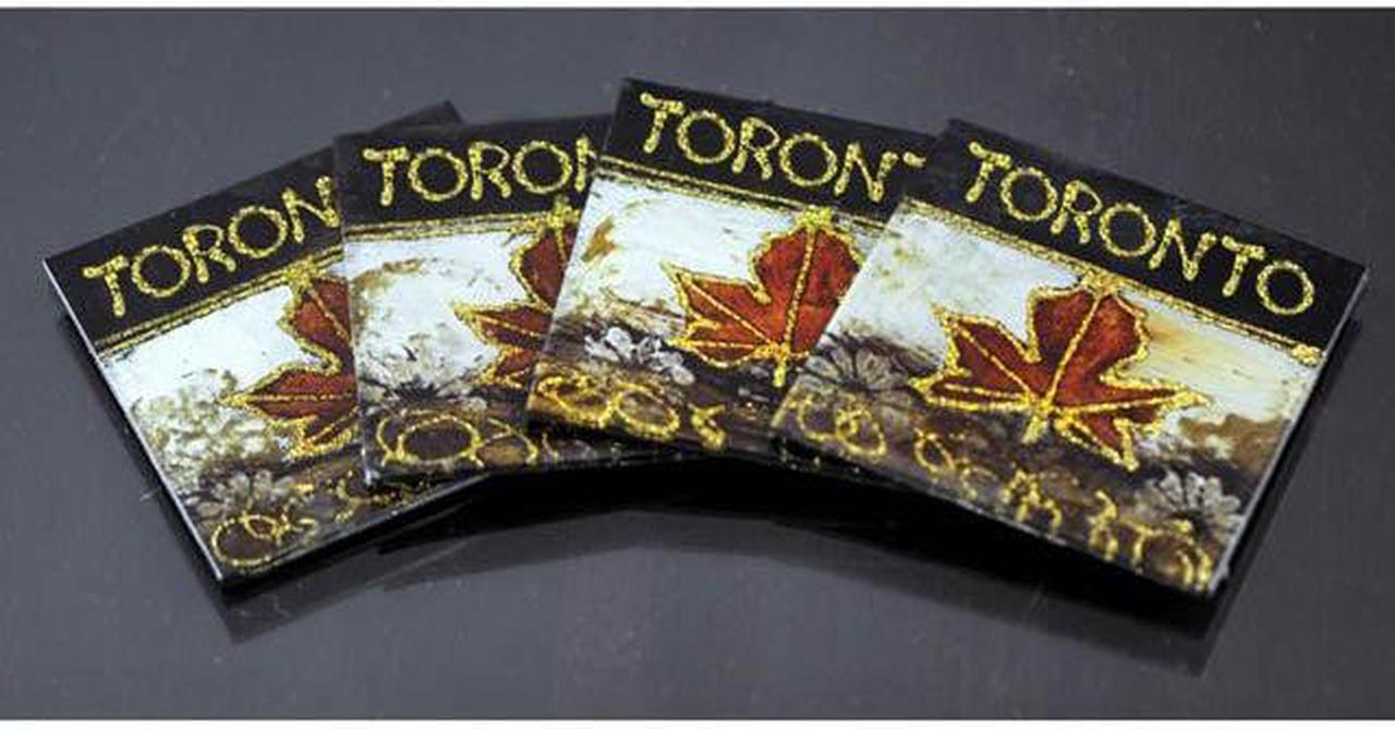 136 - TORONTO COASTERS MAPLE LEAF  (4 pcs/pkg)