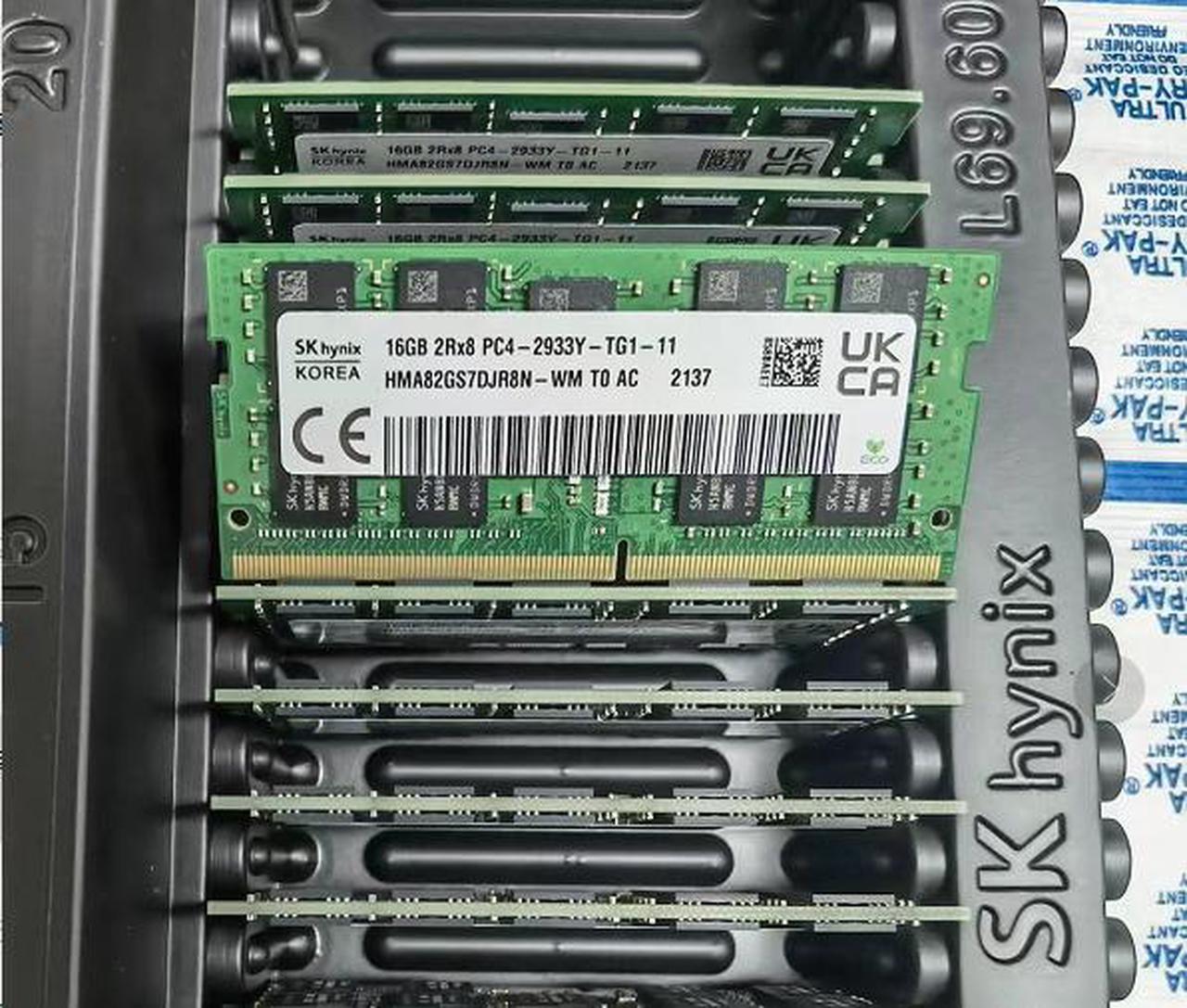 SK Hynix HMA82GS7DJR8N-WM 16GB DDR4-2933 PC4-23400 ECC Unbuffered Memory