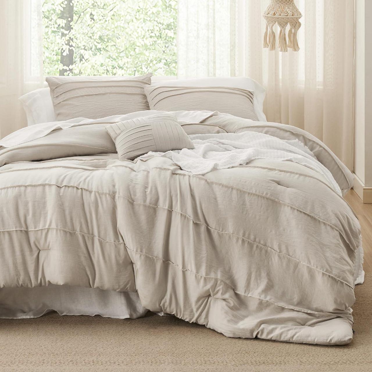 Alt view image 2 of 7 - Beige Queen Comforter Set - 4 Pieces Pinch Pleat Bed Set Down Alternative Bedding Sets for All Season 1 Comforter 2 Pillowcases 1 Decorative Pillow