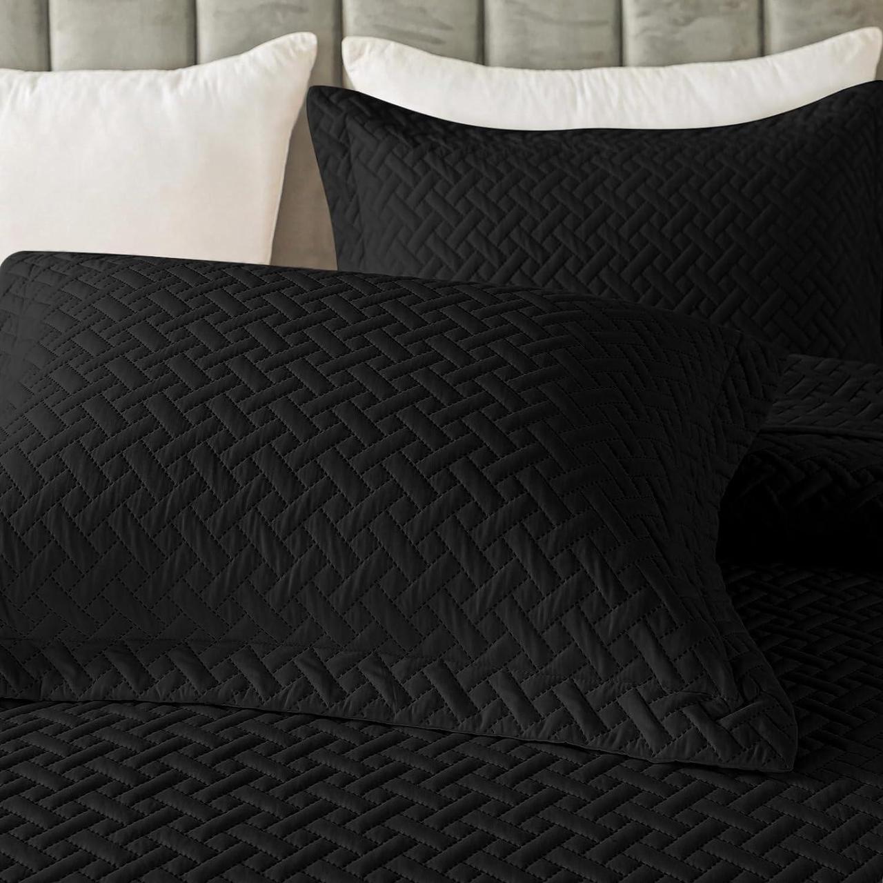 Alt view image 5 of 7 - Quilt Set Full/Queen Size - Soft Lightweight Quilts Summer Quilted Bedspreads - Reversible Coverlet Bedding Set for All Season 3 Piece (1 Quilt 2 Pillow Shams) - Black