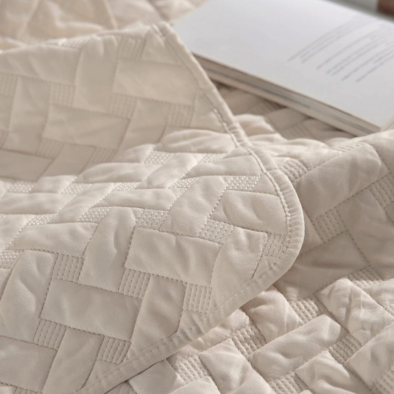 Alt view image 5 of 7 - King Size Quilt Set - Lightweight Summer Quilt King - Beige Bedspreads King Size - Bedding Coverlets for All Seasons (Includes 1 Quilt 2 Pillow Shams)