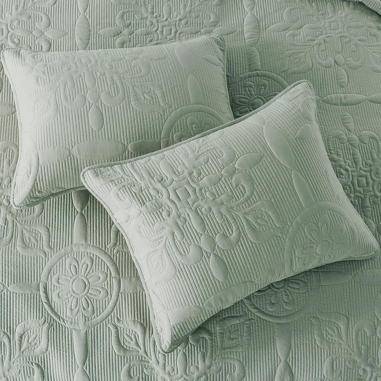 Alt view image 6 of 7 - Damask Quilt Queen Size Bedding Sets with Pillow Shams Boho Lightweight Soft Bedspread Coverlet Sage Green Quilted Blanket Thin Comforter Bed Cover for All Season 3 Pieces 90x90 inches