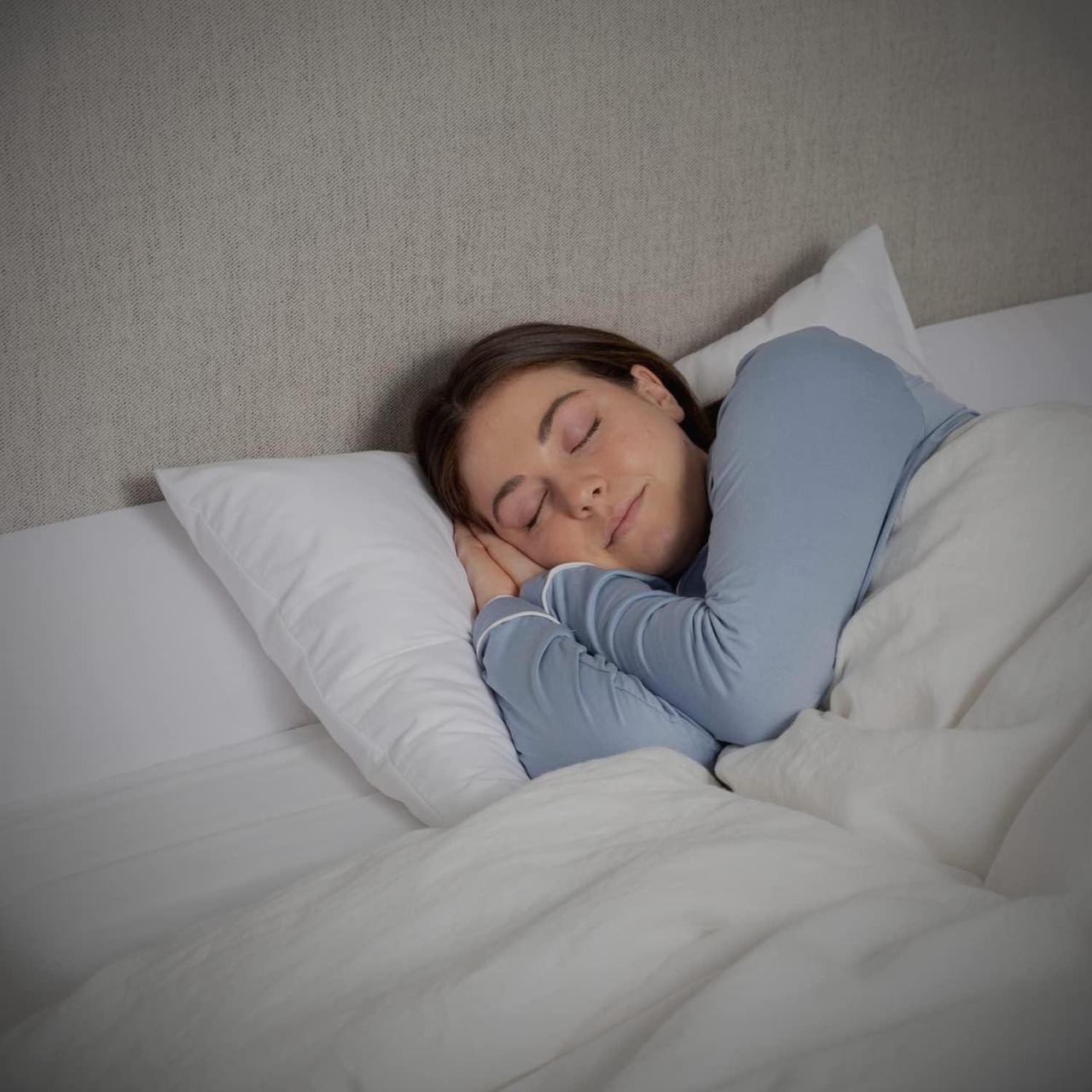 Alt view image 4 of 7 - The Original Bed Wedge | Gap Filler Between Your Headboard Mattress | Triangle Pillow Wedge | Bed Filler Wedge | Gap Headboard Filler | Gap Bed Stoppers | Dont Lose Your Pillow(Queen)