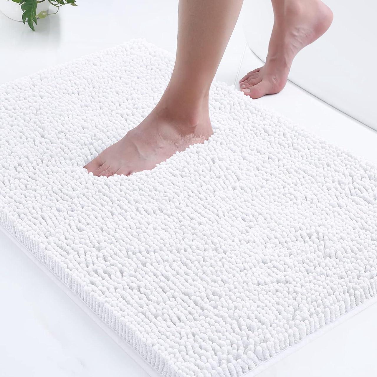 Main image of Luxury Chenille Bath Rug Extra Soft and Absorbent Shaggy Bathroom Mat Rugs Machine Washable Non-Slip Plush Carpet Runner for Tub Shower and Bath Room (24x16 White)