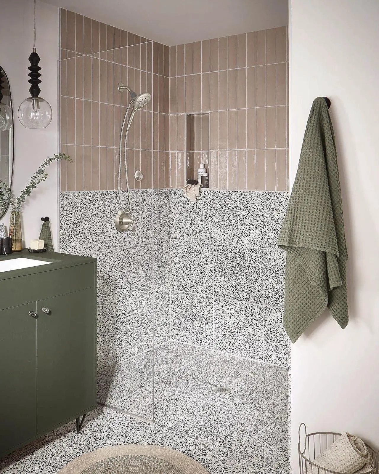 Alt view image 2 of 7 - Engage Spot Resist Brushed Nickel Six-Function 5.5-Inch Removable Handheld Showerhead with Magnetic Docking System 26112SRN
