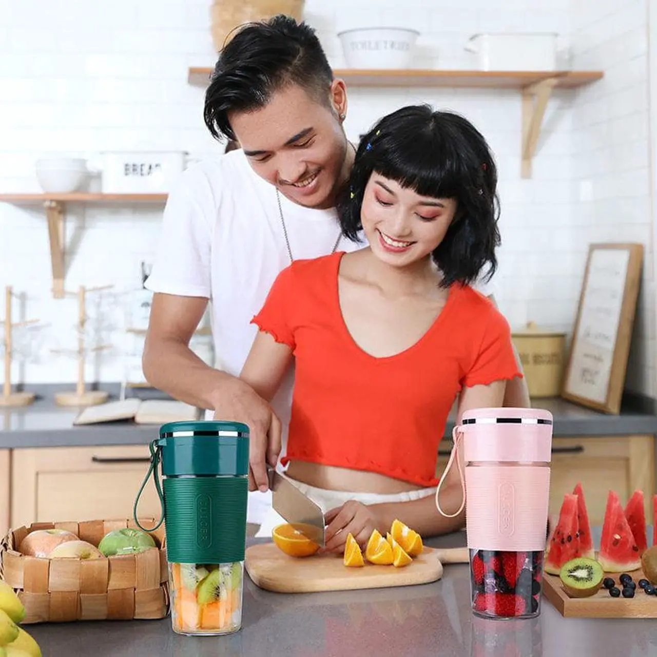 Alt view image 2 of 5 - Gemdeck Electric Juice Cup Portable Mini Juicer Mini Juice Machine Squeezing Cup