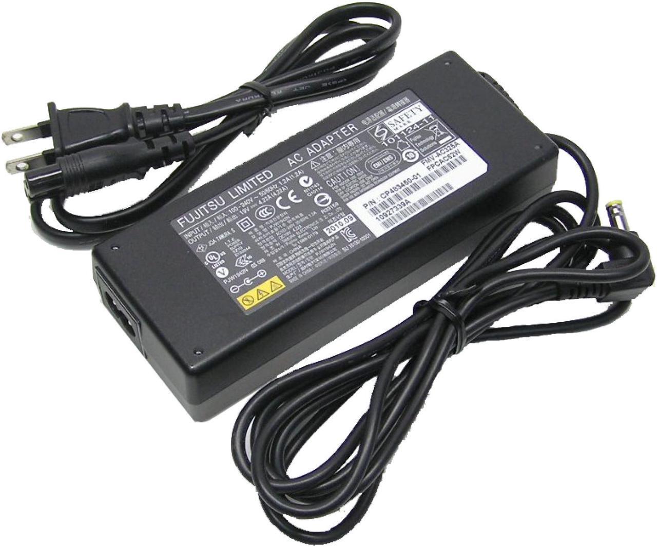 Main image of Genuine Laptop Charger 80W Fujitsu Siemens LifeBook E8000 E8010 E8020 E8110 w/PC