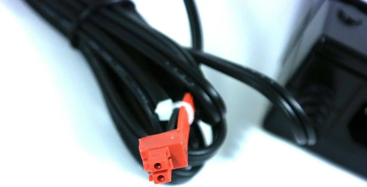 Alt view image 4 of 5 - NEW Genuine Extron AC Adapter 28-071-57LF Switching Power Supply 12V 1A 2-Pin